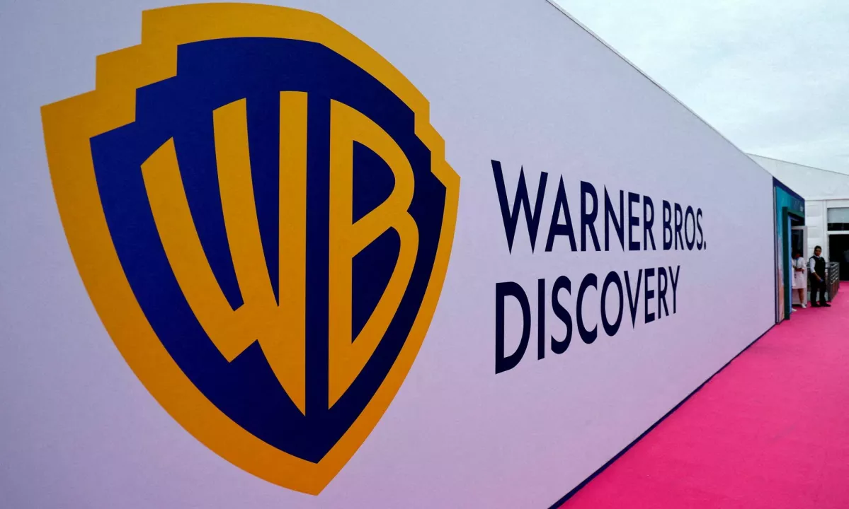 Warner Bros zavrnil Paramountovo prevzemno ponudbo