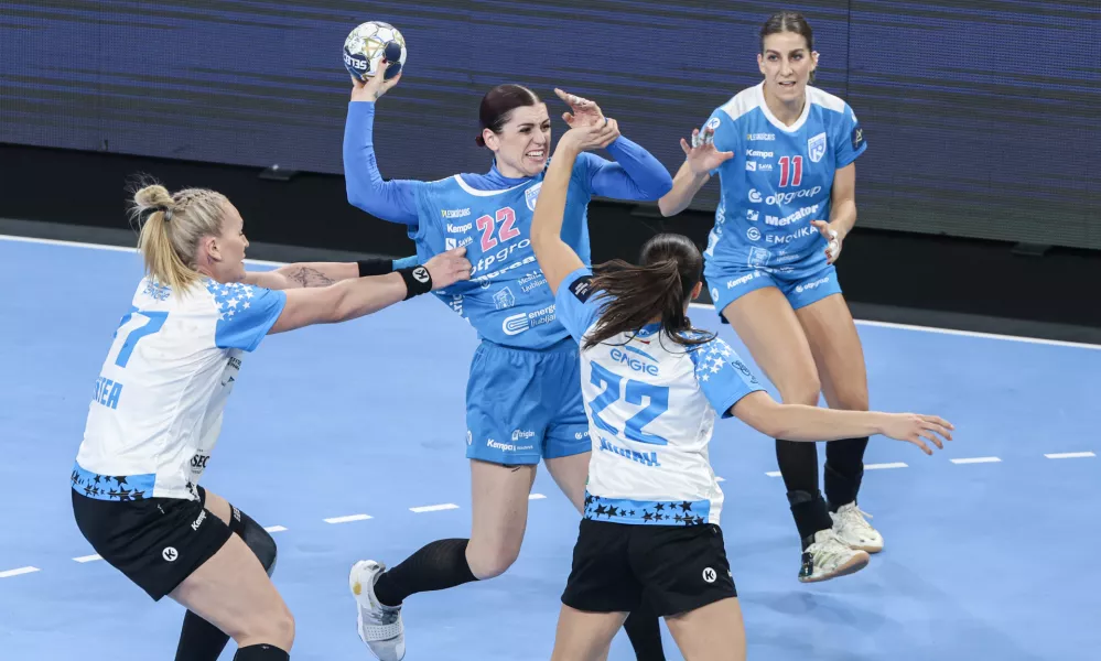 Tamara Horaček- 25.10.2025 - rokomet - liga prvakov za ženske - Krim Mercator: CSM Bukare&scaron;ta//FOTO: Jaka Gasar