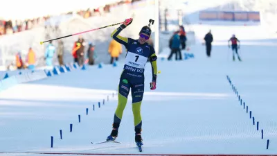 Biathlon - Biathlon World Cup - Oberhof, Germany - January 11, 2026 Sweden's Elvira Oeberg celebrates after winning the women's 10km pursuit REUTERS/Matthew Childs