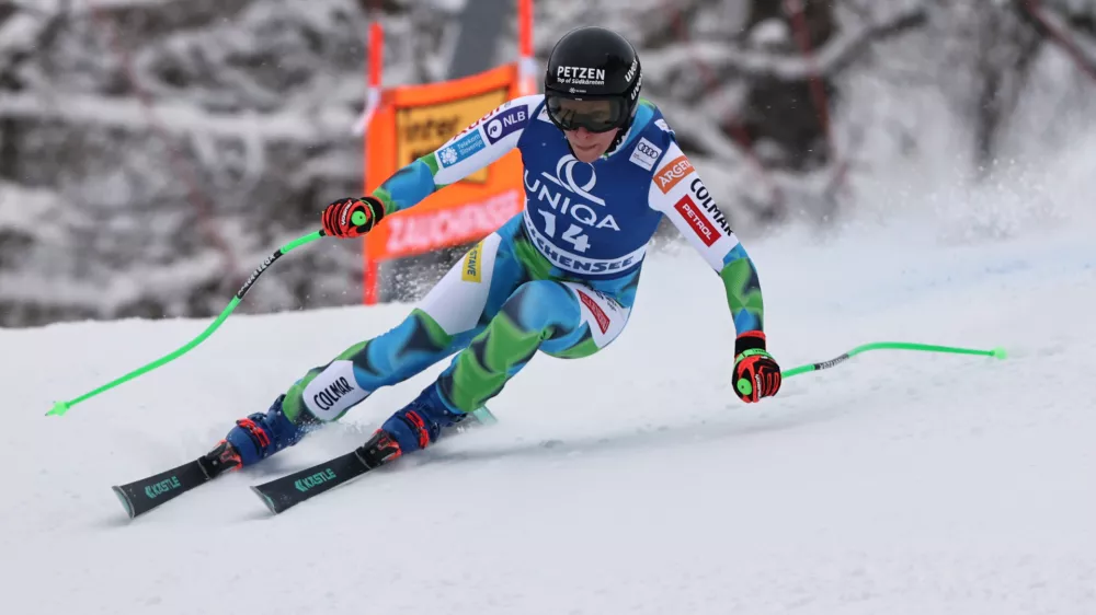 Slovenia's Ilka Stuhec speeds down the course during an alpine ski, women's World Cup downhill, in Zauchensee, Austria, Saturday, Jan. 10, 2026. (AP Photo/Marco Trovati)