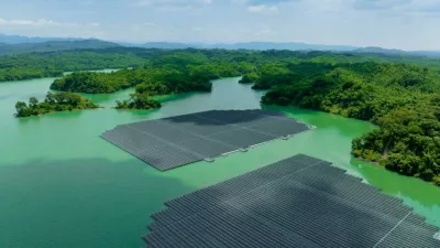 Bo v &Scaron;o&scaron;tanju plavajoča sončna elektrarna?