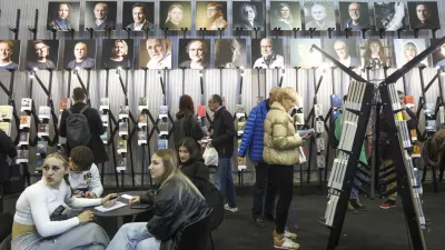 založba Goga- 23.11.2023 - 39. Slovenski knjižni sejem 2023 na Gospodarskem razstavi&scaron;ču v Ljubljani pod geslom Besedo besedi //FOTO: Luka Cjuha