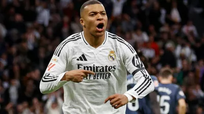 Soccer Football - LaLiga - Real Madrid v Rayo Vallecano - Santiago Bernabeu, Madrid, Spain - March 9, 2025 Real Madrid's Kylian Mbappe celebrates scoring their first goal REUTERS/Susana Vera  TPX IMAGES OF THE DAY