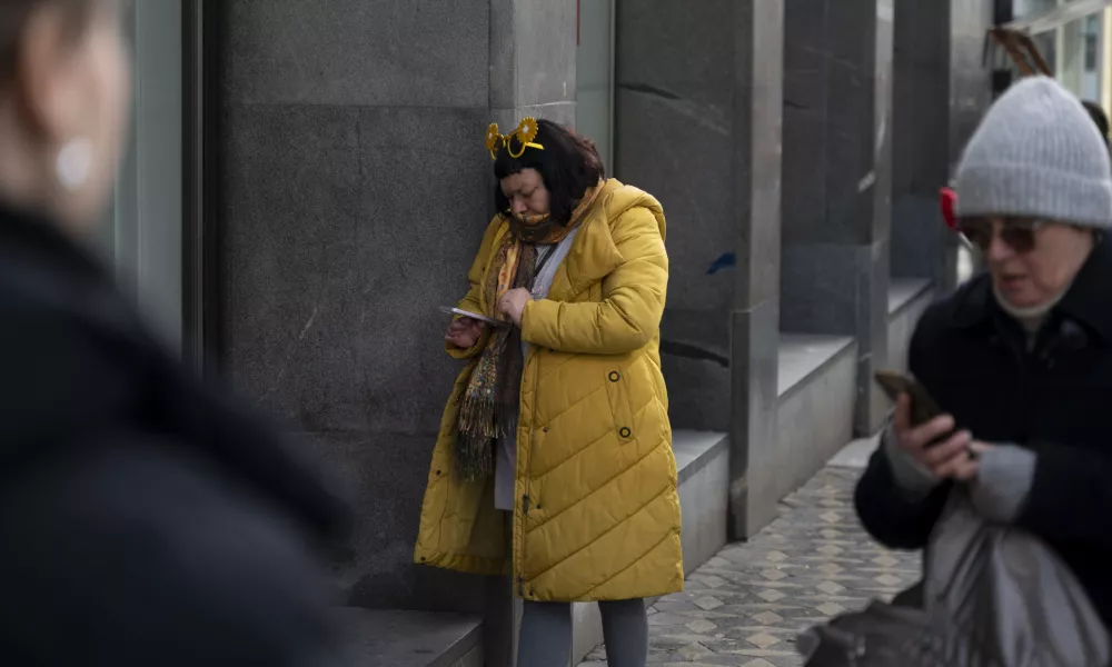 simbolična fotografijamobitelsodobna tehnologijasocialna omrežjamobitelefonkomunikacijamobilni telefonmobilnikpametni telefonpametni telefoniinstagram facebook tiktok04.03.2025 Uporaba mobilnih telefonovFOTO: Nik Erik Neubauer / Foto: Nik Erik Neubauer