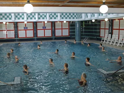 Terme KRKA - &Scaron;marje&scaron;ke Toplice - bazen - telovadba v bazenu - starostniki- Reportaže koplili&scaron;č za izbor Naj kopali&scaron;če 2013 - vseslovenska akcija Nedeljskega dnevnika -   //FOTO: Jaka Gasar