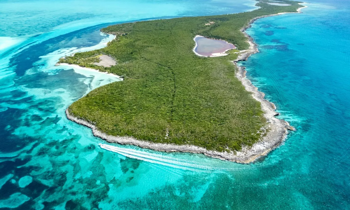 Eden najlepših in najbolj ekskluzivnih zasebnih otokov na Bahamih je naprodaj za 25 milijonov evrov.