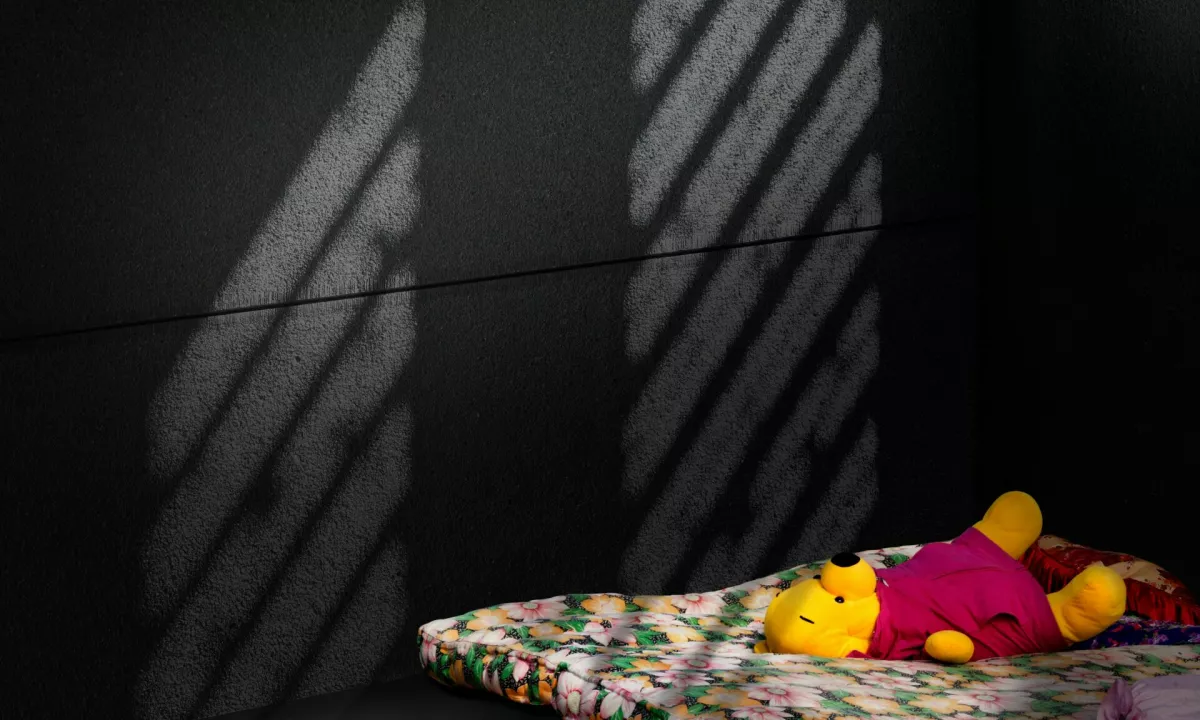 Oče se je za dejanje opravičil, mama je molčala.