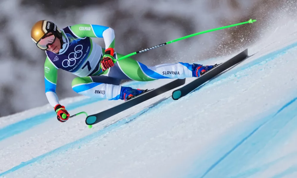 10 February 2026, Italy, Cortina D'ampezzo: Slovenia's Ilka Stuhec competes in the downhill run of the Women's Team Combined event during the Milano Cortina 2026 Winter Olympic Games at the Tofane Alpine Skiing Centre in Cortina d'Ampezzo. Photo: Michael Kappeler/dpa