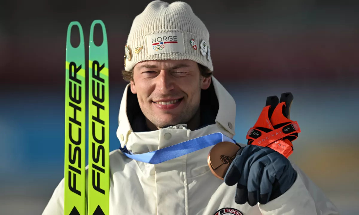 Norveški biatlonec Sturla Holm Laegreid je po današnji osvojitvi bronaste olimpijske kolajne na 20-kilometrski preizkušnji v Anterselvi presenetil javnost z zelo osebno izpovedjo.