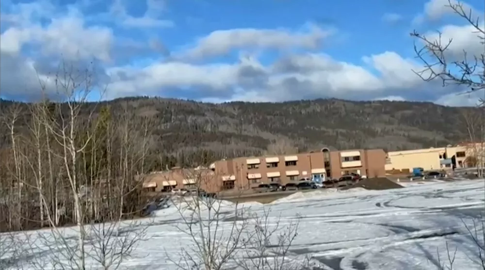 This screengrab of a video provided by local journalist Trent Ernst shows the middle school and high school building where a shooting took place, leaving at least nine people dead in the small town of Tumbler Ridge, British Columbia, on February 10, 2026.,Image: 1073904318, License: Rights-managed, Restrictions: XGTY / RESTRICTED TO EDITORIAL USE - MANDATORY CREDIT "AFP PHOTO / Trent Ernst" - NO MARKETING NO ADVERTISING CAMPAIGNS - DISTRIBUTED AS A SERVICE TO CLIENTS, ***HANDOUT image or SOCIAL MEDIA IMAGE or FILMSTILL for EDITORIAL USE ONLY! * Please note: Fees charged by Profimedia are for the Profimedia's services only, and do not, nor are they intended to, convey to the user any ownership of Copyright or License in the material. Profimedia does not claim any ownership including but not limited to Copyright or License in the attached material. By publishing this material you (the user) expressly agree to indemnify and to hold Profimedia and its directors, shareholders and employees harmless from any loss, claims, damages, demands, expenses (including legal fees), or any causes of action or allegation against Profimedia arising out of or connected in any way with publication of the material. Profimedia does not claim any copyright or license in the attached materials. Any downloading fees charged by Profimedia are for Profimedia's services only. * Handling Fee Only ***, Model Release: no
