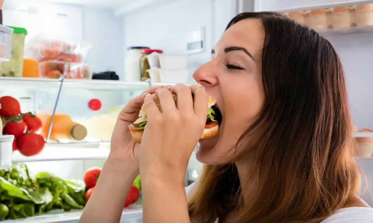 Gre za zelo slabo večerno navado, ki se je mogoče niti ne zavedate, a je lahko resen problem.