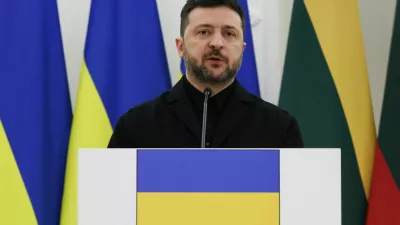 Ukrainian President Volodymyr Zelenskiy attends a press conference with Lithuanian President Gitanas Nauseda and Polish President Karol Nawrocki at the Presidential Palace in Vilnius, Lithuania, January 25, 2026. REUTERS/Kuba Stezycki