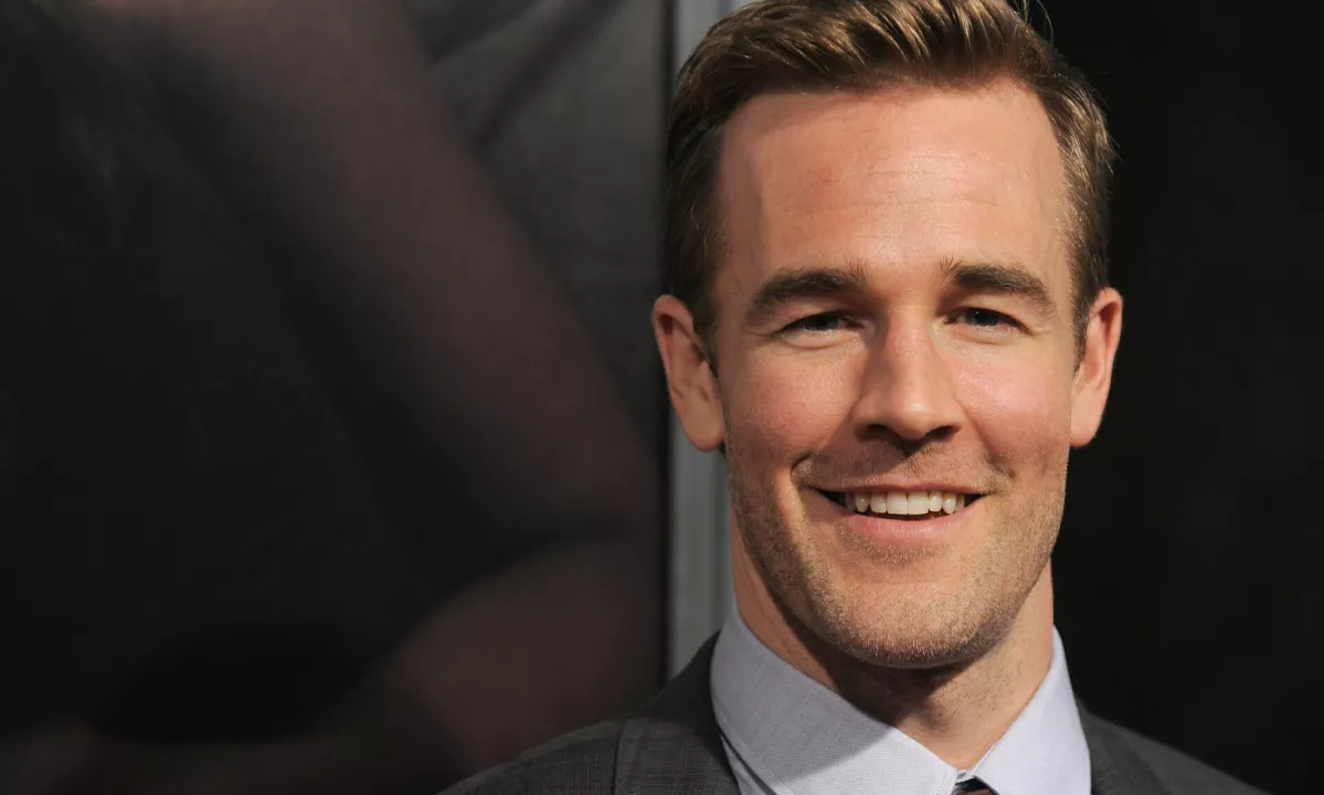 Po boju z rakom je pri 48 letih starosti umrl igralec James Van Der Beek, ki je zaslovel s priljubljeno mladinsko serijo Dawson's Creek.