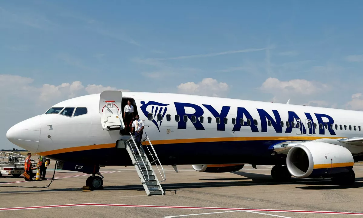 Izvršni direktor letalske družbe Ryanair je iz nekoliko nenavadnih razlogov ustanovil taksi podjetje z enim samim avtomobilom, ki prevaža samo njega.