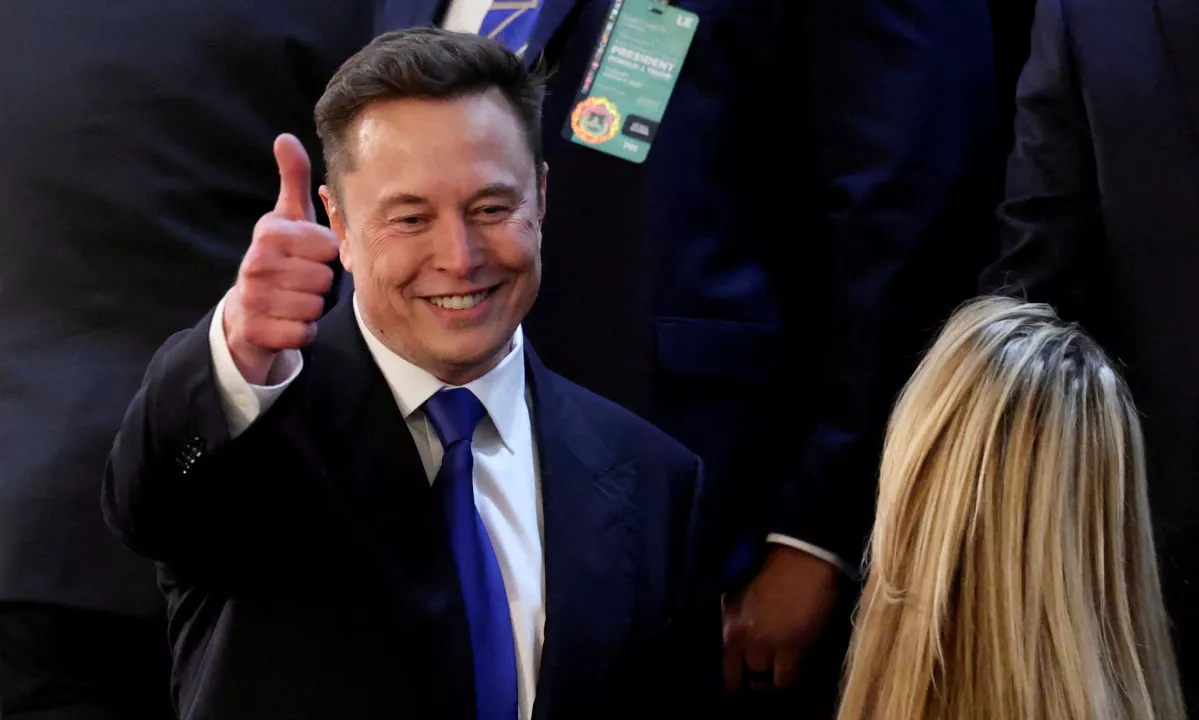 Elon Musk je vse bolj obseden z rasističnimi teorijami zarote. Januarja skoraj ni minil dan, ko tej tematiki ne bi posvetil vsaj ene objave na omrežju X.