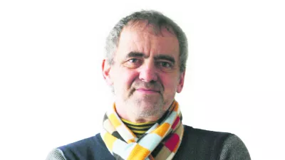 Leon Magdalenc, zunanji kolumnist - Dnevnik 2016 - portreti za komentarje in kolumne - kolumnisti - - //FOTO: Tomaž Skale------barvno, belo ozadje, za kolumno, PERMANENT!!!