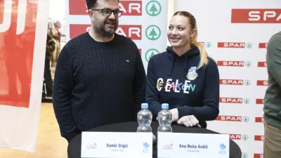 Damir Grgič, Ana Nu&scaron;a Anžič- 11.02.2025 - ko&scaron;arka - novinarska konferenca pred sklepnim turnirjem pokala Slovenije za mo&scaron;ke in finalom za ženske.//FOTO: Jaka Gasar