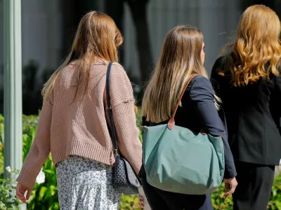 Plaintiff Kaley G.M. arrives to take the stand at a trial in a key test case accusing Meta and Google's YouTube of harming children's mental health through addictive social media platforms, in Los Angeles, California, U.S., February 25, 2026. REUTERS/Mike Blake