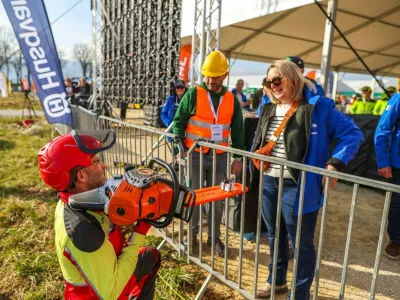 Svetovno gozdarsko prvenstvo, marec 2026, &Scaron;entjernej, gozdarji, gozd, motorka, podiranje dreves / Foto: Matej Pov&scaron;e/sidg