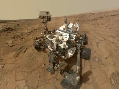NASA/JPL-CALTECH/MSSS IMAGE This self-portrait of NASA's Mars rover Curiosity combines dozens of images taken by the rover's Mars Hand Lens Imager on Feb. 3. / Foto: Nasa