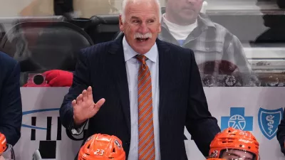 Joel Quenneville, trener s tisoč zmagami v ligi NHL: Le eden je nedosegljiv
