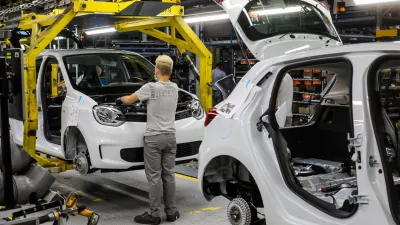 Renault Twingo - 04.06.2020 - REVOZ d.d., podjetje za proizvodnjo in komercializacijo avtomobilov Novo mesto &ndash; proizvodnja renaultovih modelov clio in twingo ter električnega smart forfour EQ //FOTO: Bojan VelikonjaOPOMBA: INTERVJU OBJEKTIV 2020 / Foto: Bojan Velikonja