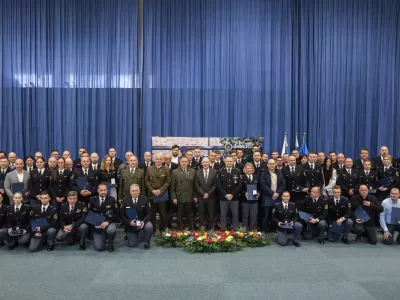 Medalje za požrtvovalnost in hrabrost: Tvegali svoje življenje za neznance