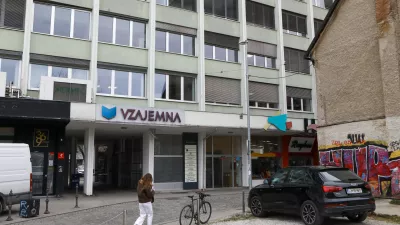 Tečaj delnice Vzajemne poskočil kar za 700 odstotkov