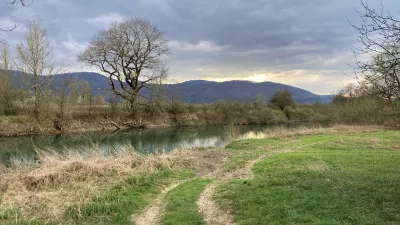 Na delu reke bo plovba še vedno prepovedna. 