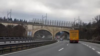 - primorska avtocesta - avtocestni odsek Vrhnika &ndash; Postojna&nbsp;- 07.12.2022 - 50. obletnica prvega avtocestnega odseka Vrhnika&ndash;Postojna v Sloveniji in tudi v takratni Jugoslaviji - gradnja se je začela 22. maja 19, uradno odprtje je bilo 29.decembra 1972&nbsp;//FOTO: Luka Cjuha