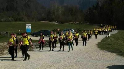 Prireditve Punce v jami se je udeležilo okoli 700 žensk. 