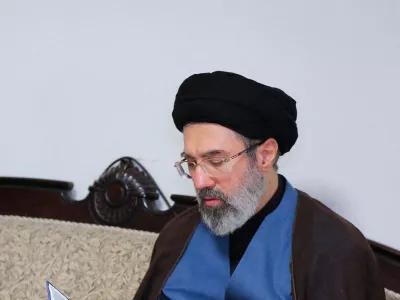 FILE PHOTO: Mojtaba Khamenei, the second son of Iran's Supreme Leader Ayatollah Ali Khamenei, visits Hezbollah's office in Tehran, Iran, October 1, 2024. Office of the Iranian Supreme Leader/WANA (West Asia News Agency)/Handout via REUTERS ATTENTION EDITORS - THIS PICTURE WAS PROVIDED BY A THIRD PARTY./File Photo