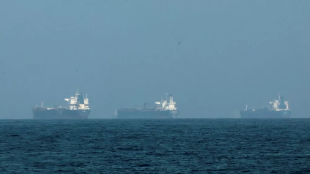 FILE PHOTO: Tankers are seen off the coast of the Fujairah, as Iran vows to close the Strait of Hormuz, amid the U.S.-Israel conflict with Iran, in Fujairah, United Arab Emirates, March 3, 2026. REUTERS/Amr Alfiky/File Photo