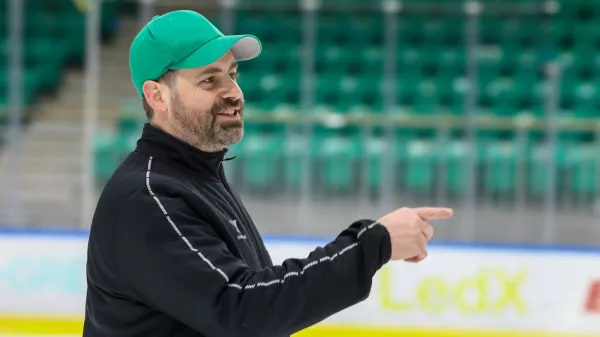 glavni trener Ben Cooper9.3.2026 - Hokej Olimpija - novinarska konferenca ljubljanskega kluba pred prvo tekmo četrtfinala končnice v ligi ICEHL. Foto: Luka Cjuha