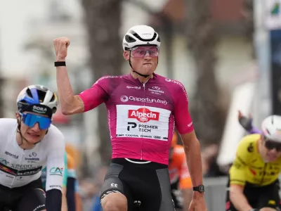 Dutch cyclist Mathieu Van Der Poel crosses the finish line to win the fourth stage of the Tirreno-Adriatico cycling race from Tagliacozzo to Martinsicuro, Italy, Thursday, March 12, 2026. (Marco Alpozzi/LaPresse via AP)