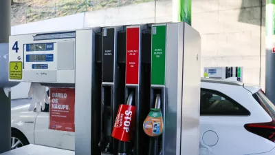 10.03.2026. - Pomanjkanje goriva v Sloveniji zaradi vojne na Bližnjem vzhodu. Črpalka Logo Brezovica, pumpa za kurilno olje. Foto: Bojan Velikonja