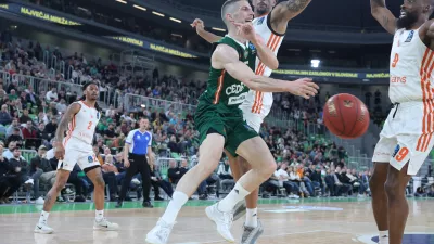 Ni bilo lahko, a Cedevita Olimpija je v četrtfinalu