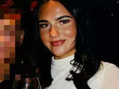 Sasha-Jay Davies kraja identitete