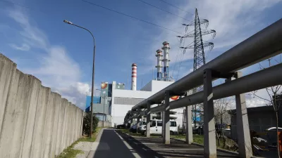 13.3.2026 - podpis pogodbe o dodelitvi nepovratnih sredstev za projekt Biomasa, ki predstavlja pomemben korak pri zmanj&scaron;evanju rabe premoga in povečevanju deleža obnovljivih virov energije v sistemu daljinskega ogrevanja v Ljubljani, podpisala jo bosta minister za okolje, podnebje in energijo Bojan Kumer ter direktor Energetike Ljubljana Samo Lozej; sledi kratka predstavitev z ogledom PPE-TOL; Energetika Ljubljana, dvori&scaron;če plinsko-parne enote, Toplarni&scaron;ka ulica 19Foto: Luka Cjuha