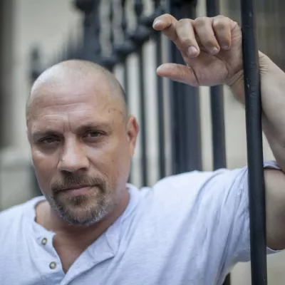 Boris Dežulović, hrva&scaron;ki novinar in književnik, Dnevnikov kolumnist    ///FOTO: Luka CjuhaOPOMBA: ZA OBJAVO V PRILOGI &ndash; DNEVNIKOV OBJEKTIV - INTERVJU 2015. / Foto: Luka Cjuha