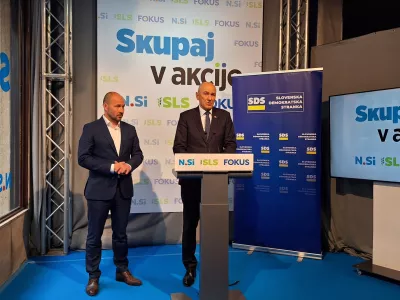 Ljubljana.Skupna novinarska konferenca predsednikov SDS Janeza Janse in NSi Jerneja Vrtovca.