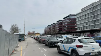 Od junija ljubljanska avtobusna postaja v zabojnikih na parkiri&scaron;ču