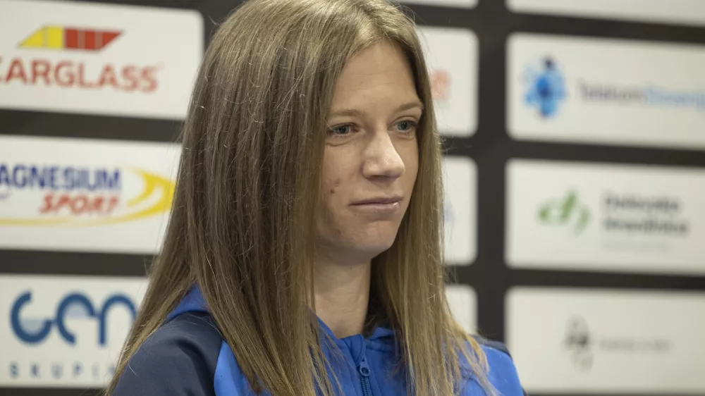 Ljubljana, Telekom Slovenije.Novinarska konferenca Atletske zveze Slovenije (AZS) pred svetovnim dvoranskim prvenstvom v Torunu.Atletinja Tina Sutej.