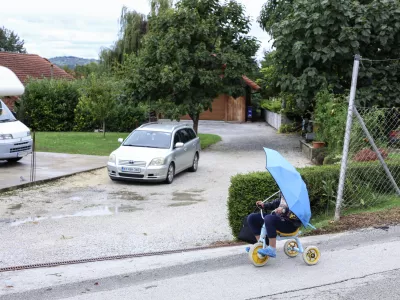 - 13.09.2024 - O&Scaron; &Scaron;entjernej - občina &Scaron;entjernej - Romi - romsko naselje - nasilje, incident //FOTO: Jaka Gasar