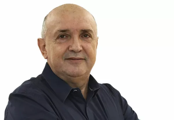 Kaj nas lahko v nedeljo preseneti? Rezultat volitev bo po pričakovanjih tesen