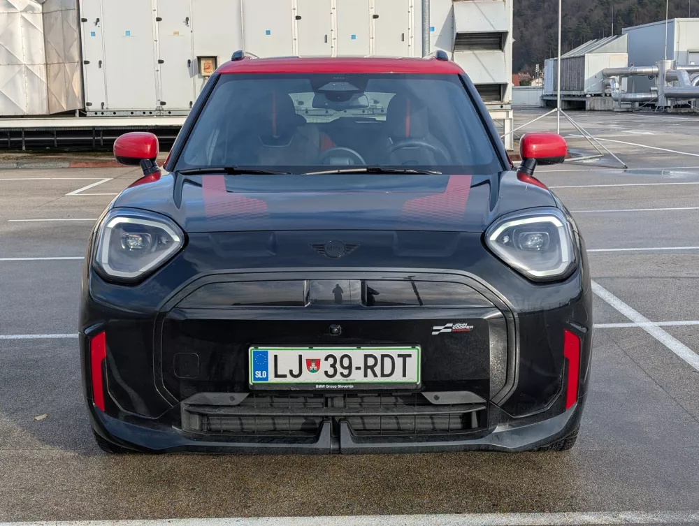 Mini aceman JCW E