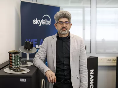 10.3.2026 - Tomaž Rotovnik je direktor podjetja Skylabs, ki je ena gonilnih sil razvoja vesoljske industrije v Sloveniji.Foto: Luka Cjuha / Foto: Luka Cjuha