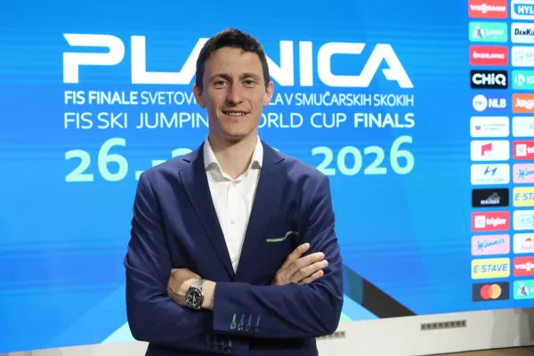 Peter Prevc18.3.2026 - Anovinarska konferenca, na kateri bodo člani organizacijskega komiteja Planica predstavili vse podrobnosti organizacije leto&scaron;njega finala svetovnega pokala.Foto: Luka Cjuha