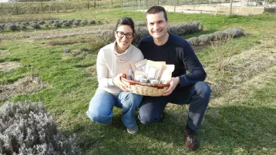 Zeli&scaron;čni raj sredi Slovenskih goric: pristna zgodba biologa in ekonomistke za fejst dober den