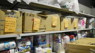This photo dated Aug. 19, 2025, shows unopened rolls of toilet paper and other items collected by a secondhand goods seller in Kumagaya, Saitama Prefecture. After a record number of lost and found items were handed in last year, the Tokyo Metropolitan Police Department is making efforts to prevent such items from being wasted. (Jiji Press),Image: 1033201292, License: Rights-managed, Restrictions:, Model Release: no / Foto: Profimedia